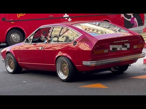 Zurich’s Vintage Car Parade: Ford, Alfa, Citroën Classics Shine