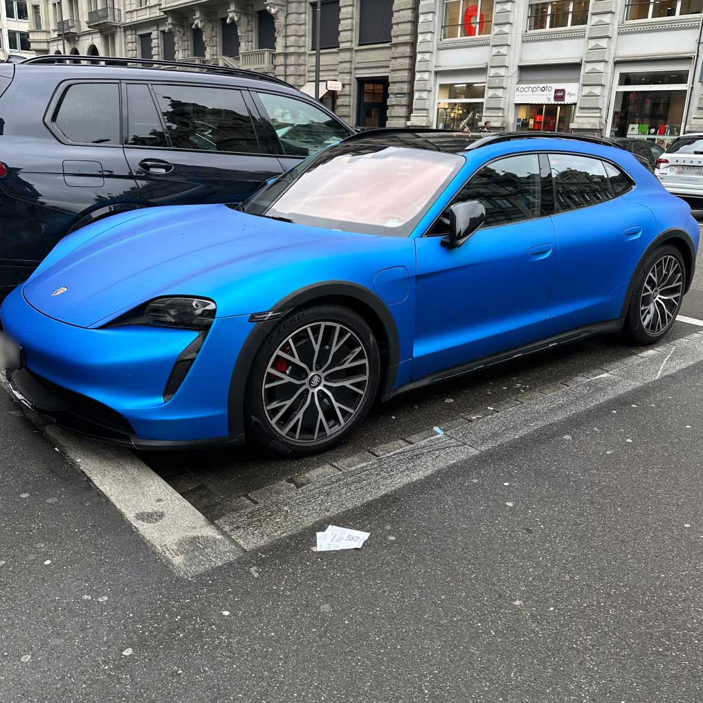 Porsche Taycan Cross Turismo: Electrifying Performance Meets Versatility